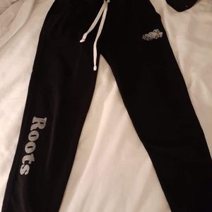 Black roots pants